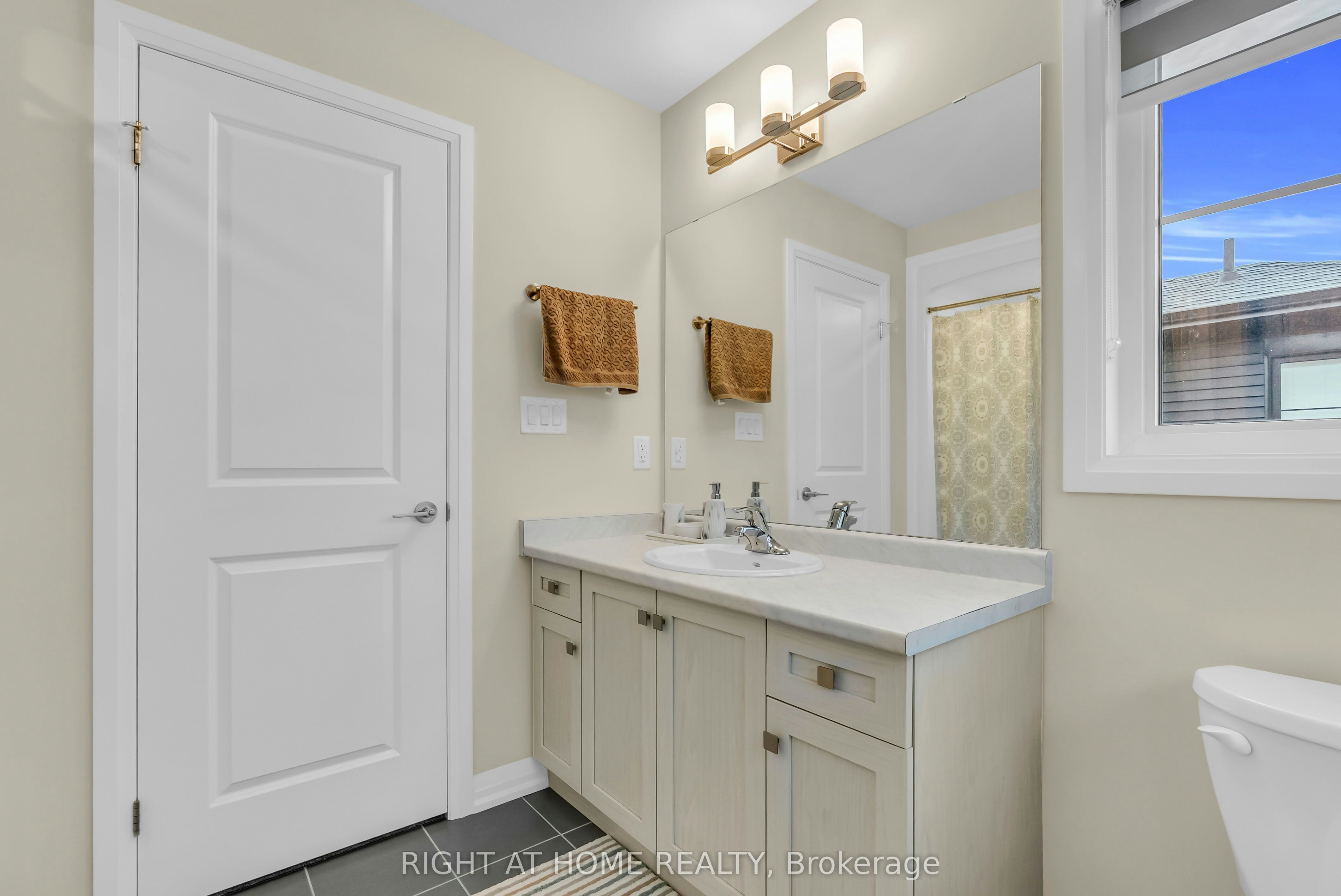 4 West Creek Court, Welland, ON, L3C 0K8 - 26