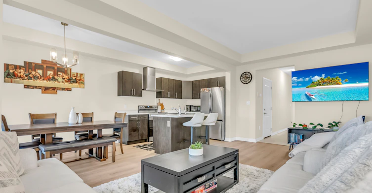 4 West Creek Court, Welland, ON, L3C 0K8 - 9