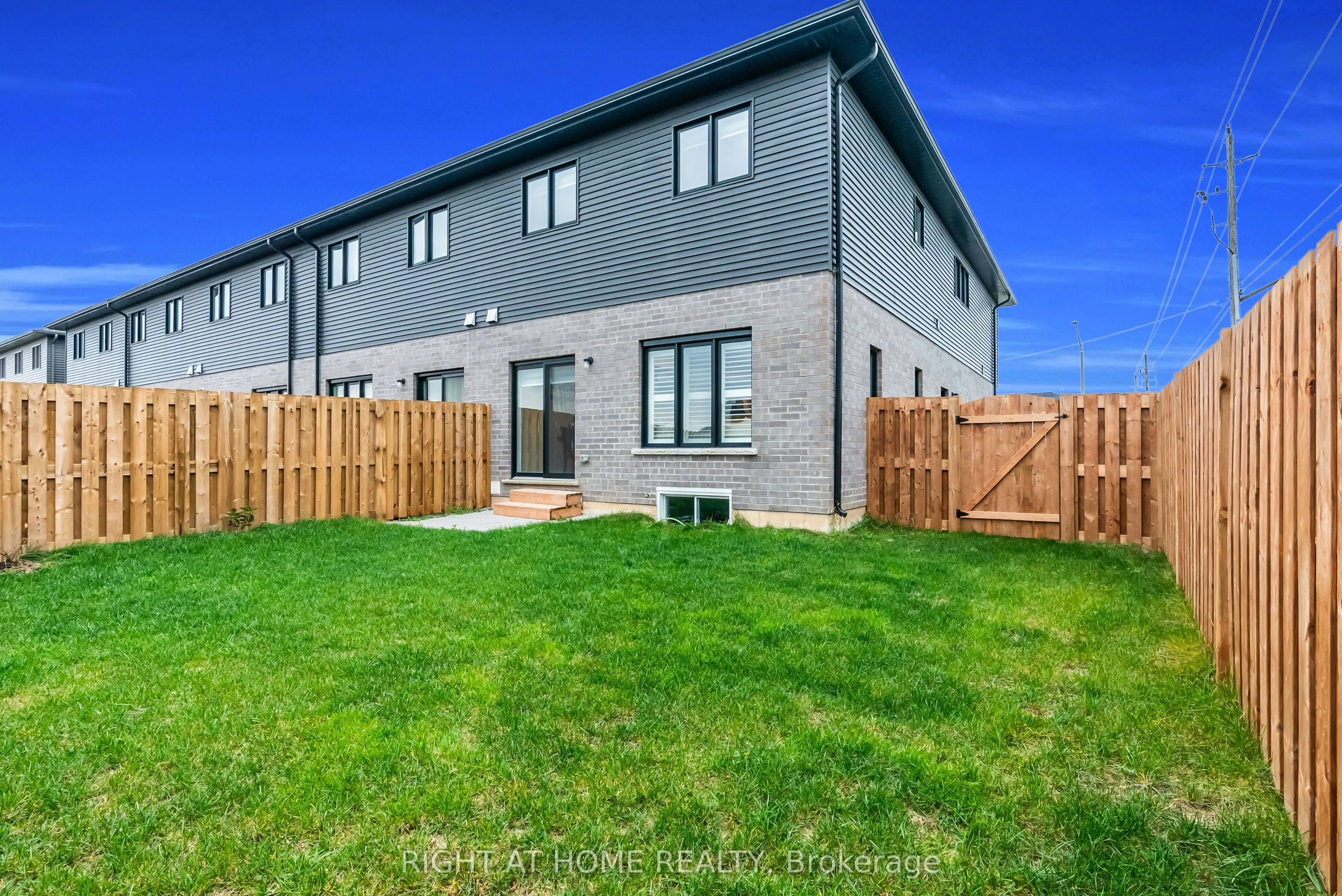 4 West Creek Court, Welland, ON, L3C 0K8 - 39