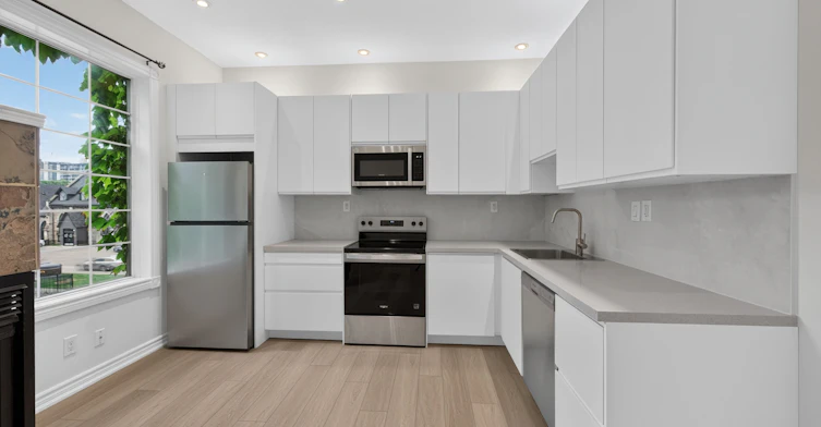 3-21 West Avenue S, Hamilton, ON, L8N 2S2 - 5