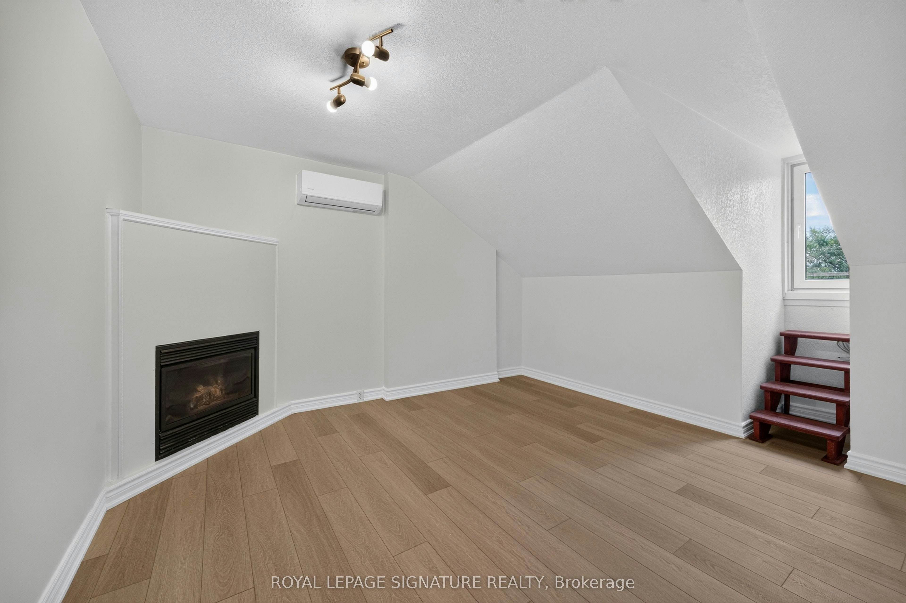 4-21 West Avenue S, Hamilton, ON, L8N 2S2 - 4