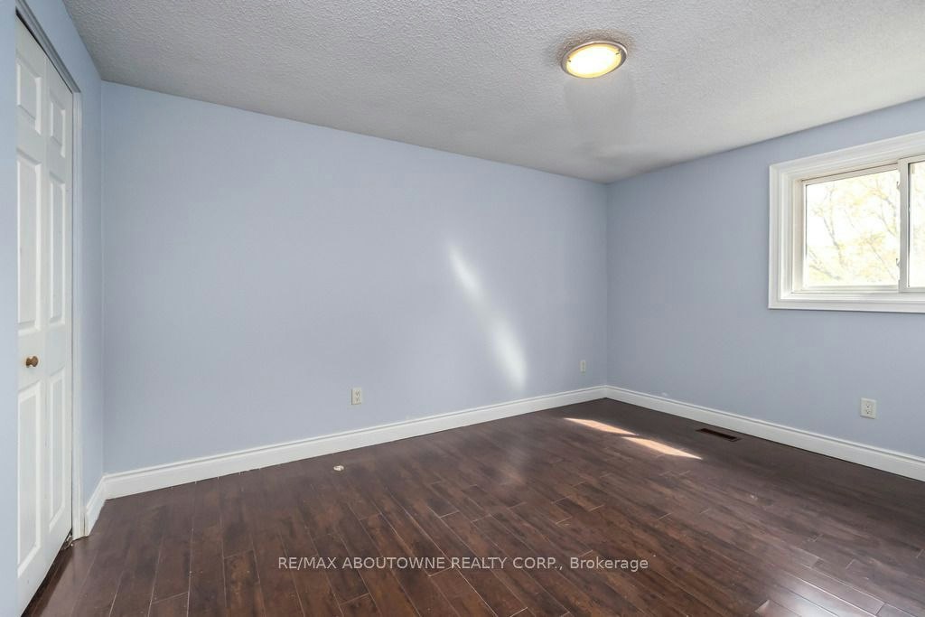 4 Glamis Court, Hamilton, ON, L9C 6B3 - 40