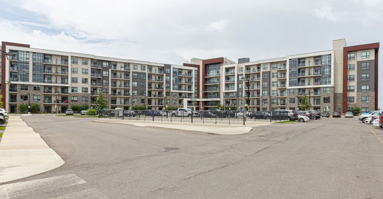 203-125 Shoreview Place, Hamilton, ON, L8E 0K3 - 4