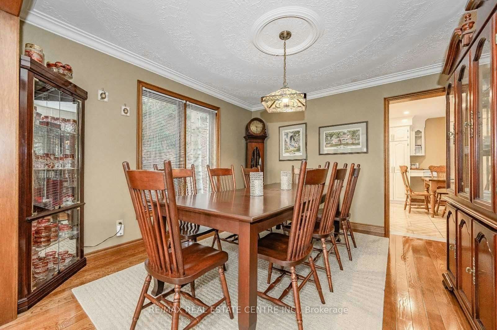 28 Walnut Drive, Guelph, ON, N1E 4B3 - 16