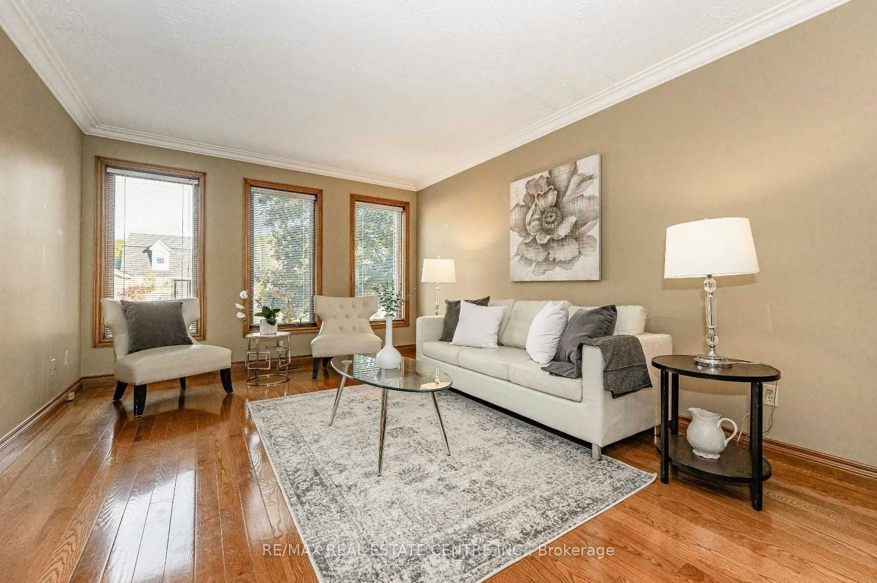 28 Walnut Drive, Guelph, ON, N1E 4B3 - 18