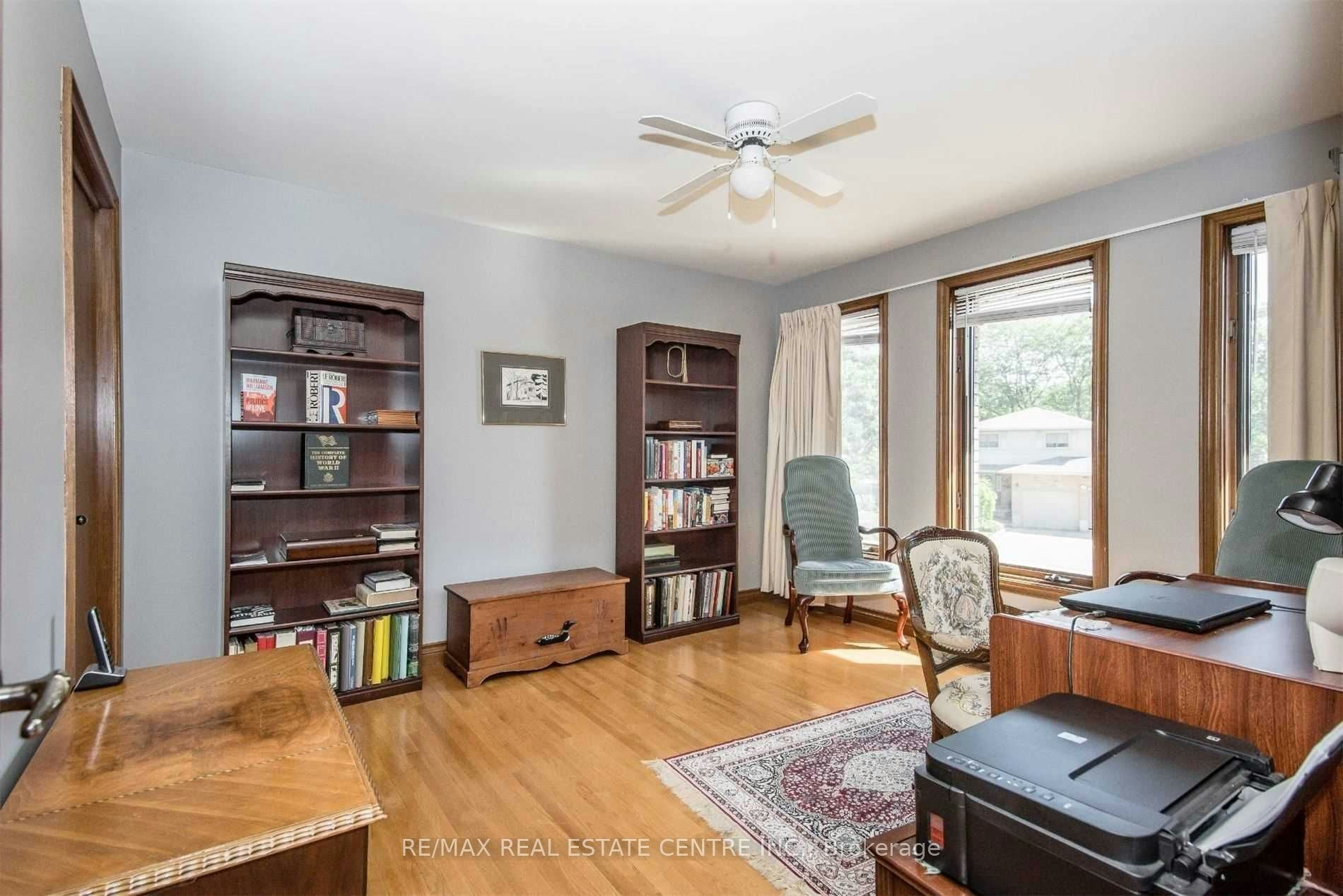 28 Walnut Drive, Guelph, ON, N1E 4B3 - 7