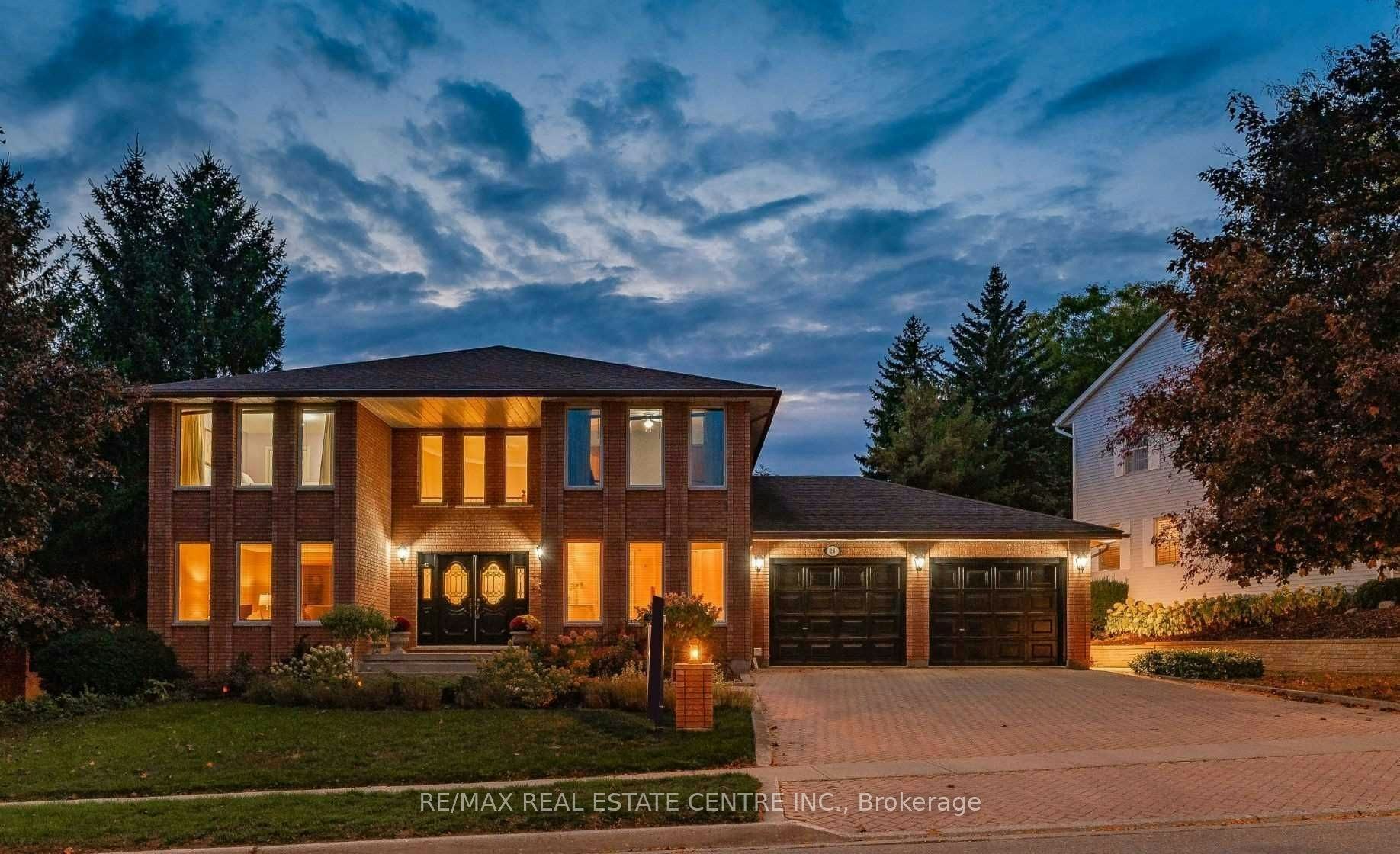 28 Walnut Drive, Guelph, ON, N1E 4B3 - 2