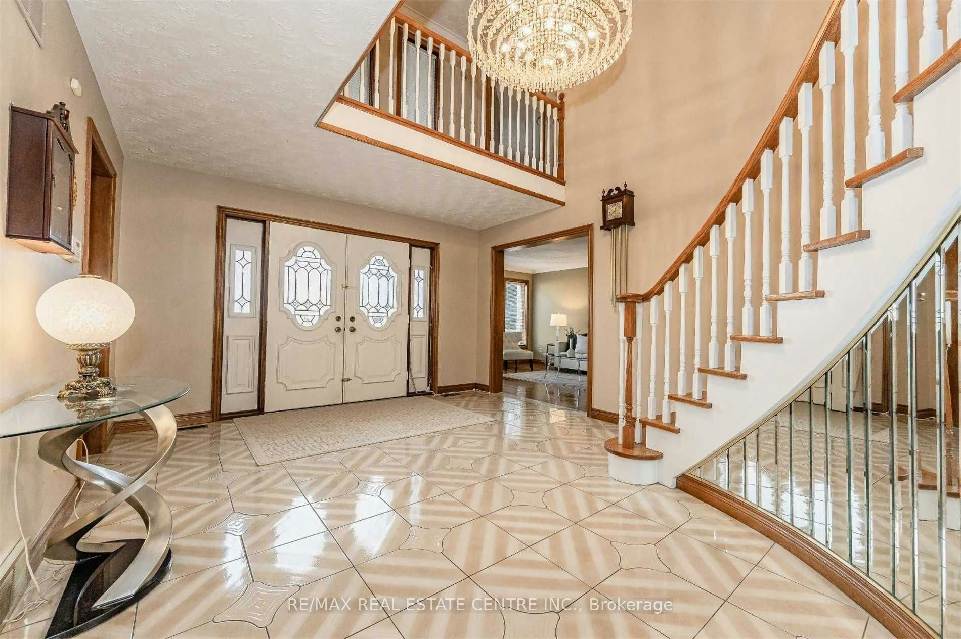 28 Walnut Drive, Guelph, ON, N1E 4B3 - 19