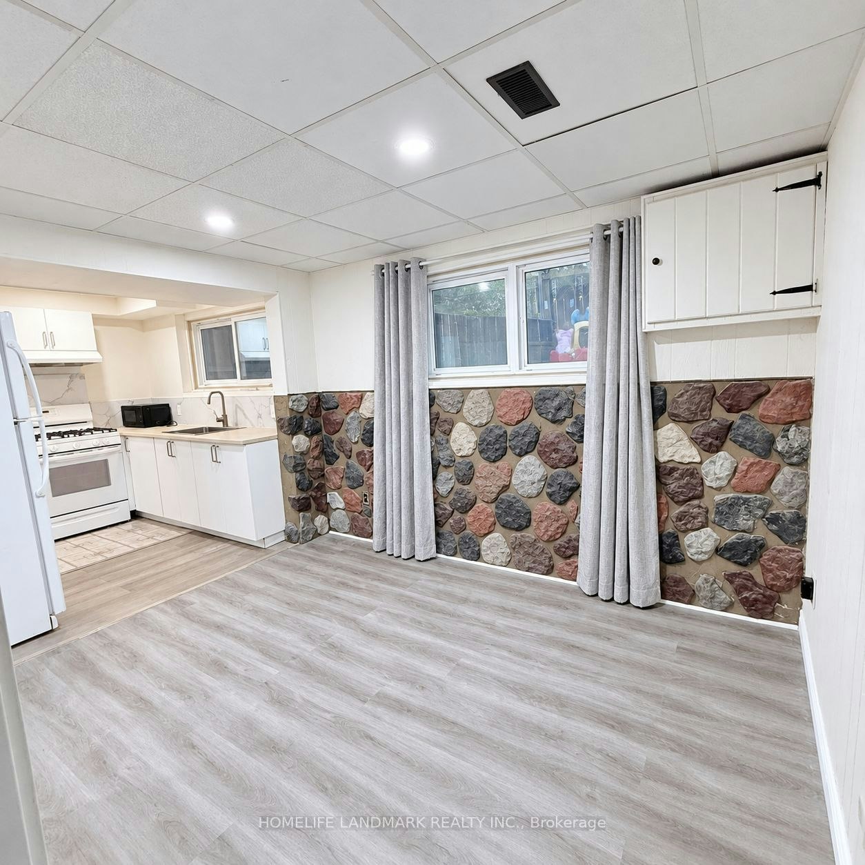 31 Country Club Drive, Hamilton, ON, L8K 5W4 - 6