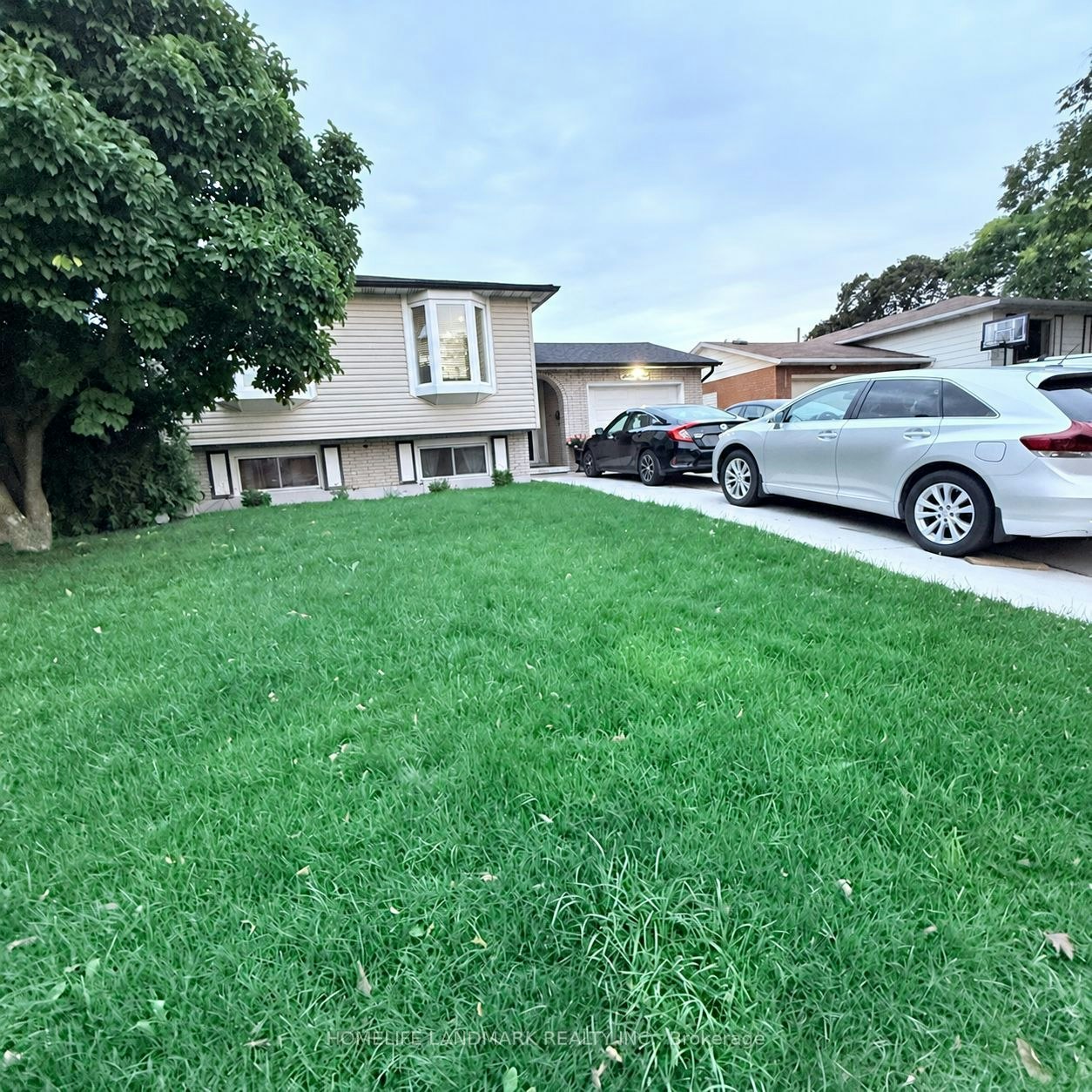 31 Country Club Drive, Hamilton, ON, L8K 5W4 - 2