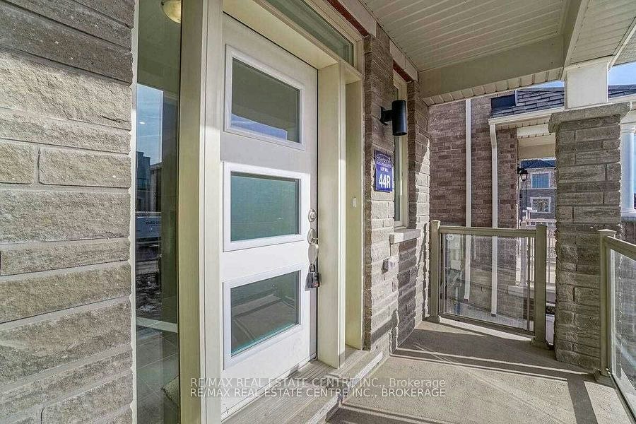 BSMT-151 Agro Street, Hamilton, ON, L0R 2H7 - 5