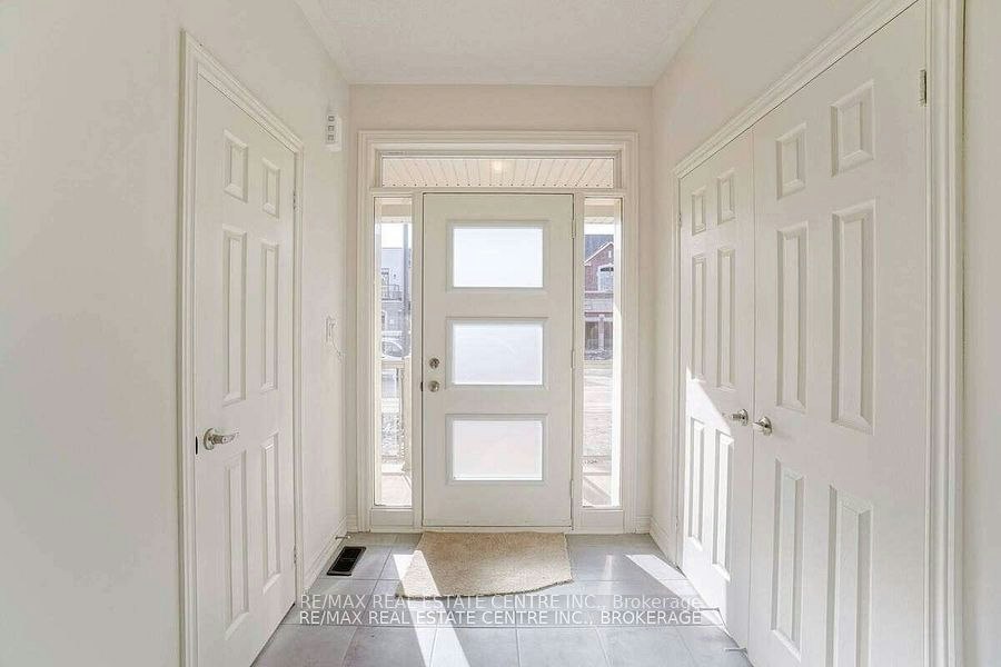 BSMT-151 Agro Street, Hamilton, ON, L0R 2H7 - 4