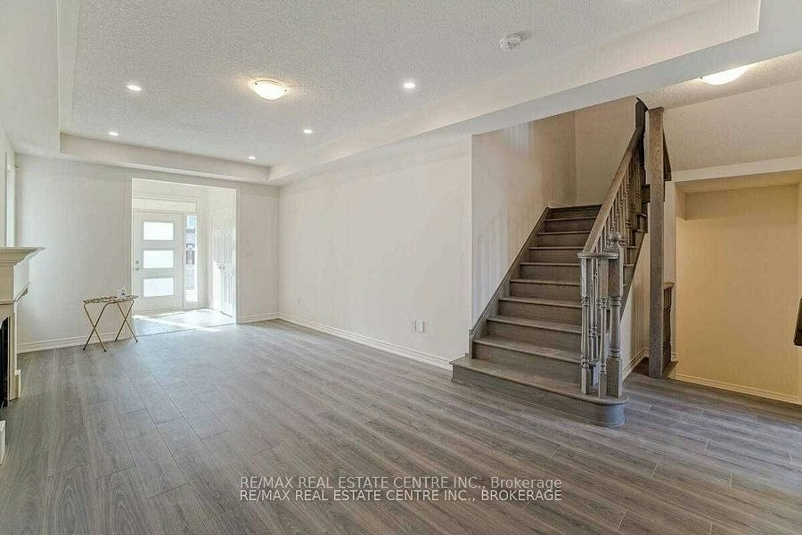 BSMT-151 Agro Street, Hamilton, ON, L0R 2H7 - 10