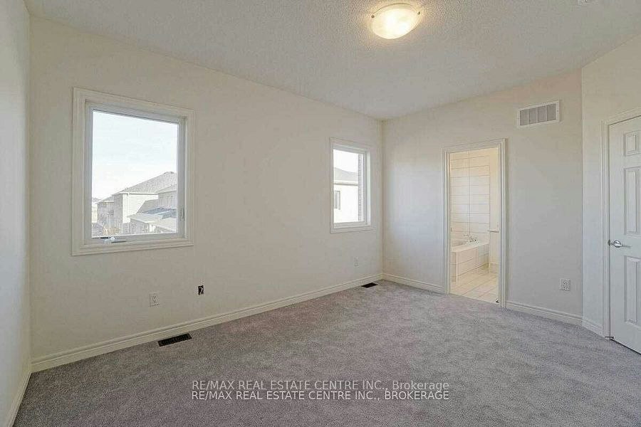 BSMT-151 Agro Street, Hamilton, ON, L0R 2H7 - 23