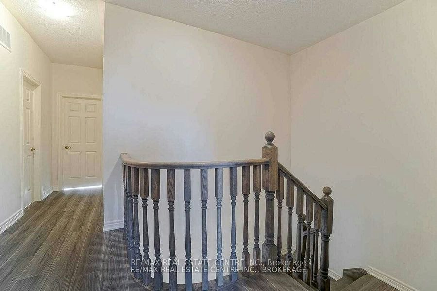 BSMT-151 Agro Street, Hamilton, ON, L0R 2H7 - 19