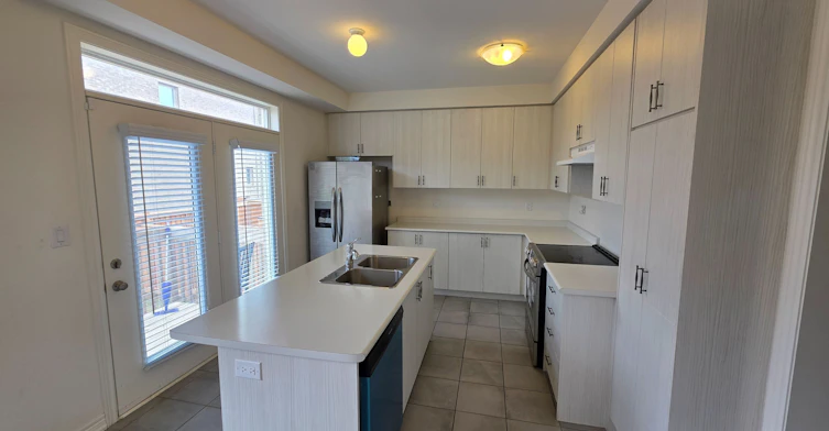 BSMT-151 Agro Street, Hamilton, ON, L0R 2H7 - 13