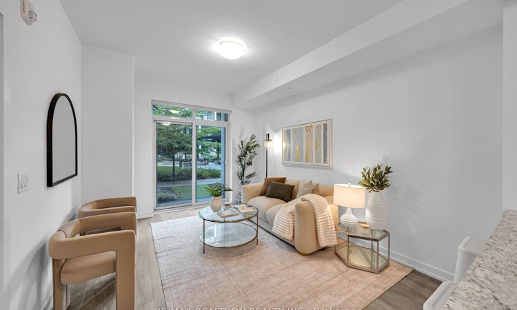 140-5055 Greenlane Road