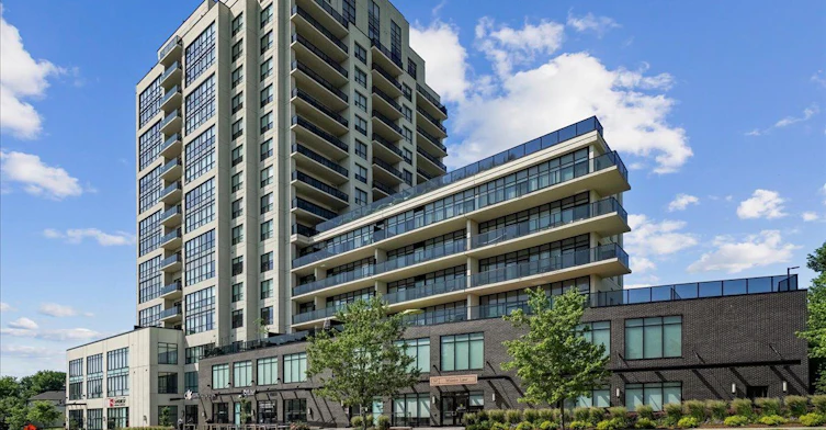 405-150 Wellington Street E, Guelph, ON, N1H 0B5 - 2