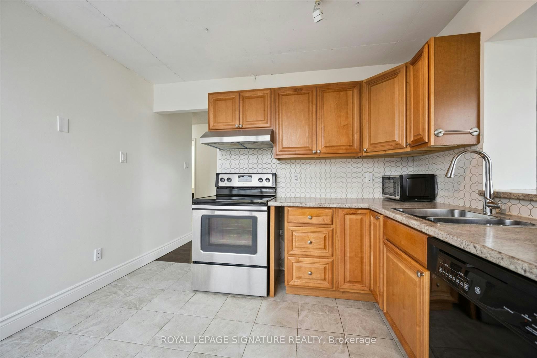 401-150 Queen Street S, Kitchener, ON, N2G 4T7 - 30