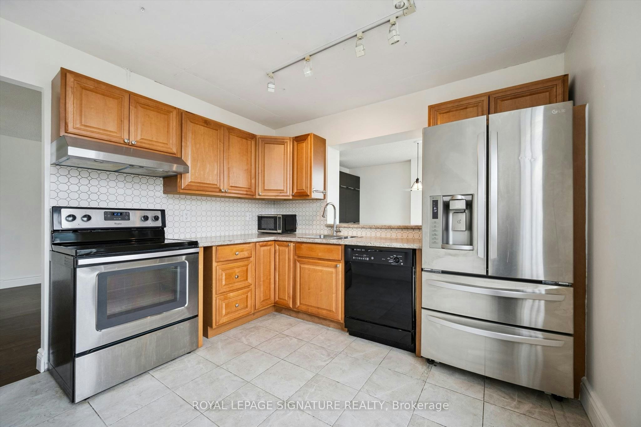 401-150 Queen Street S, Kitchener, ON, N2G 4T7 - 28