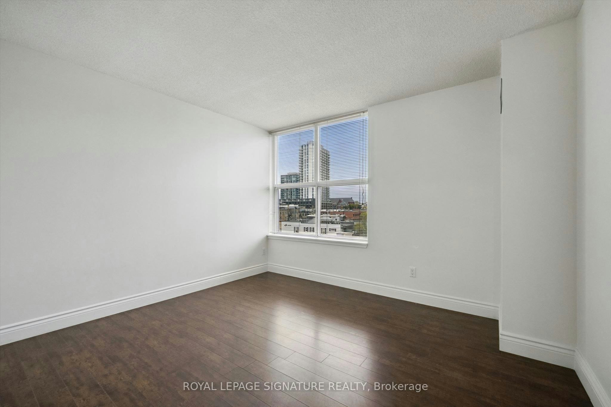 401-150 Queen Street S, Kitchener, ON, N2G 4T7 - 19