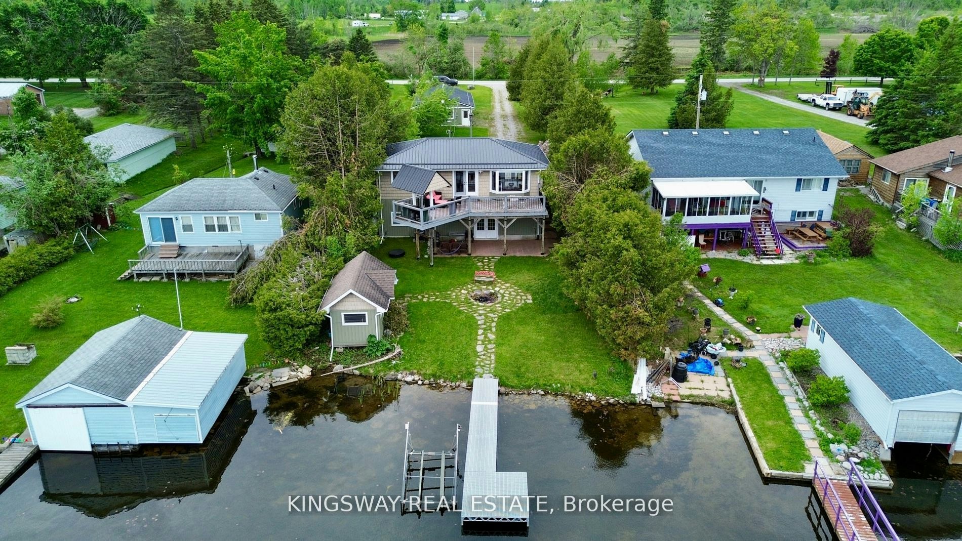 18 Mitchellview Road, Kawartha Lakes, ON, K0M 2B0