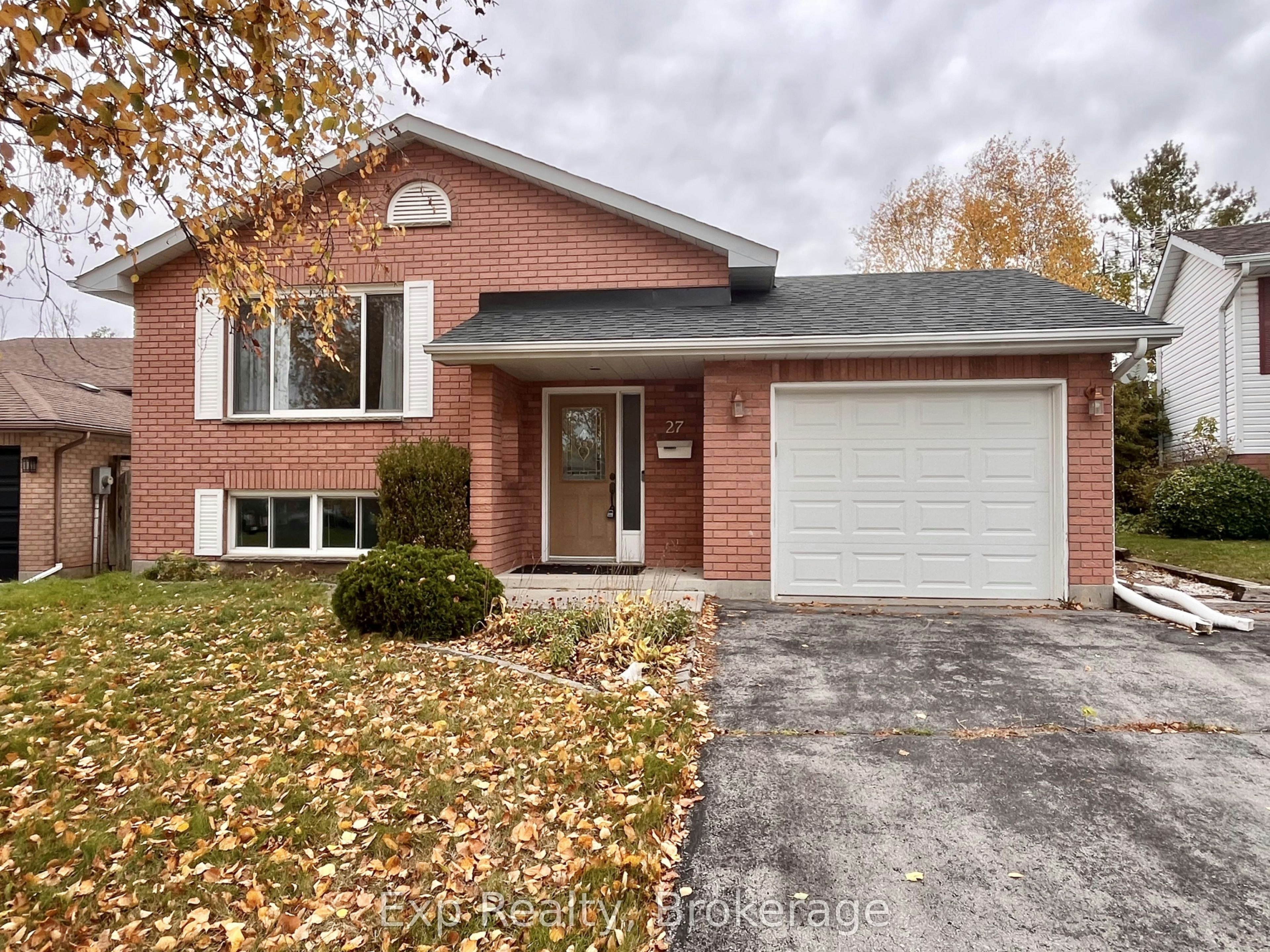 27 Loraine Avenue, Quinte West, ON, K8V 6R4 - 2