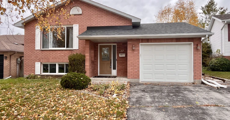 27 Loraine Avenue, Quinte West, ON, K8V 6R4 - 2