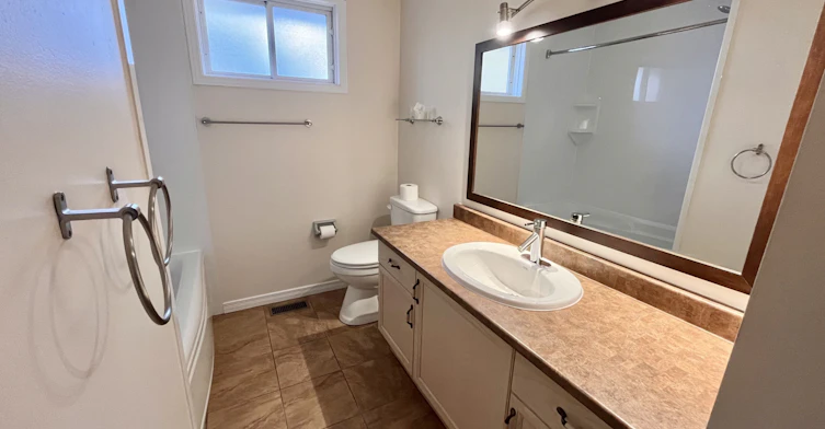 27 Loraine Avenue, Quinte West, ON, K8V 6R4 - 14