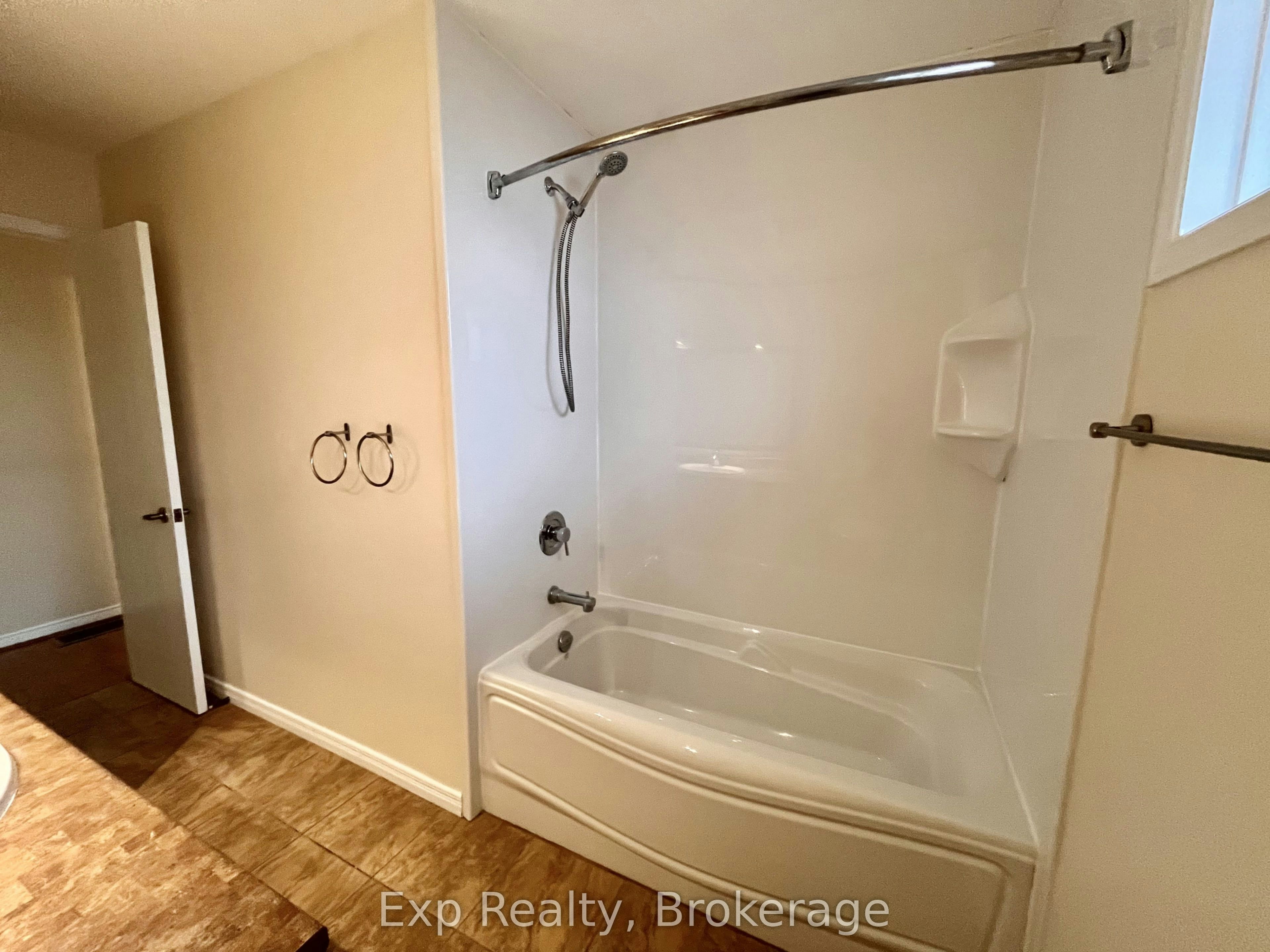 27 Loraine Avenue, Quinte West, ON, K8V 6R4 - 15