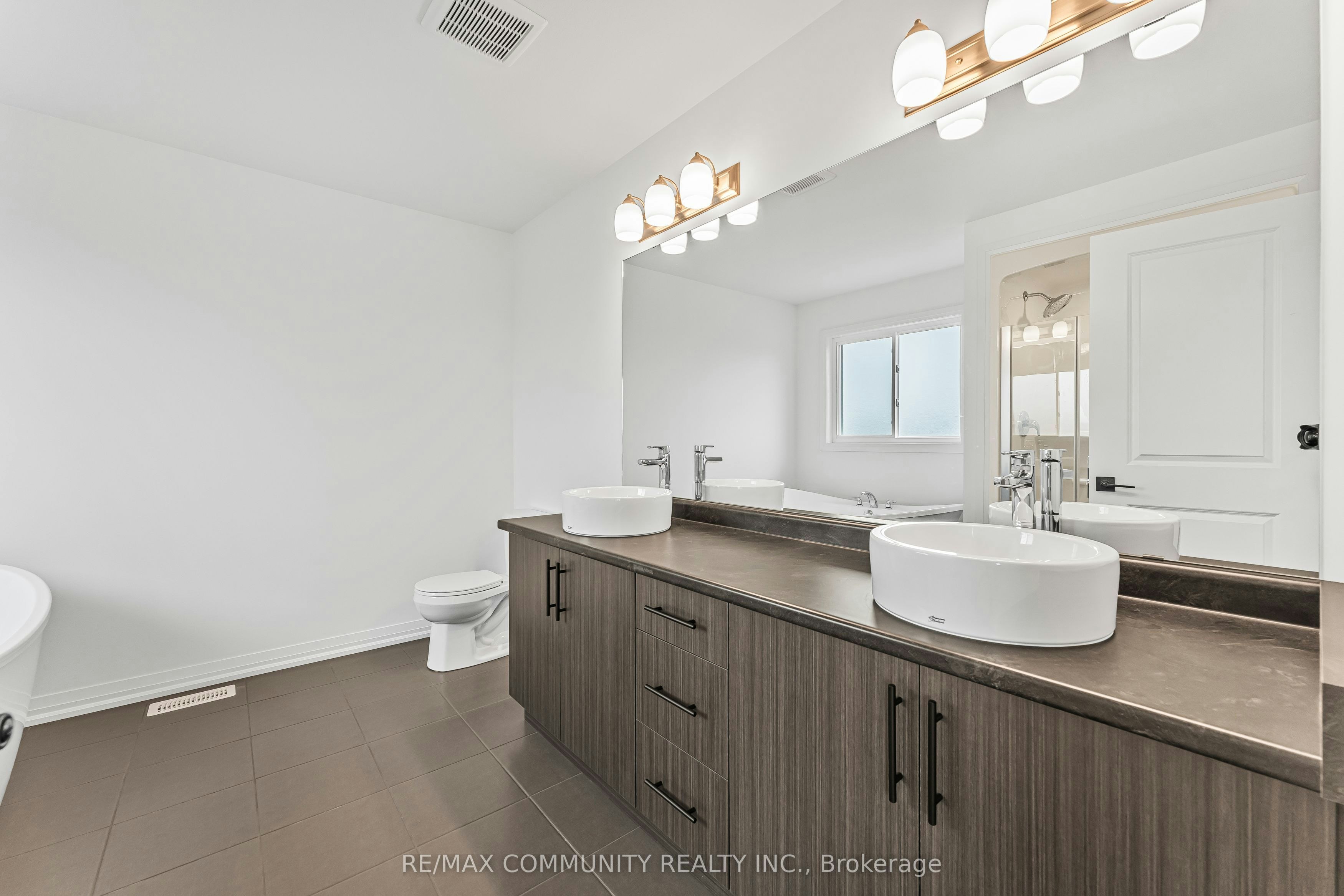 125 Westcott Road, Welland, ON, L3C 0K9 - 15