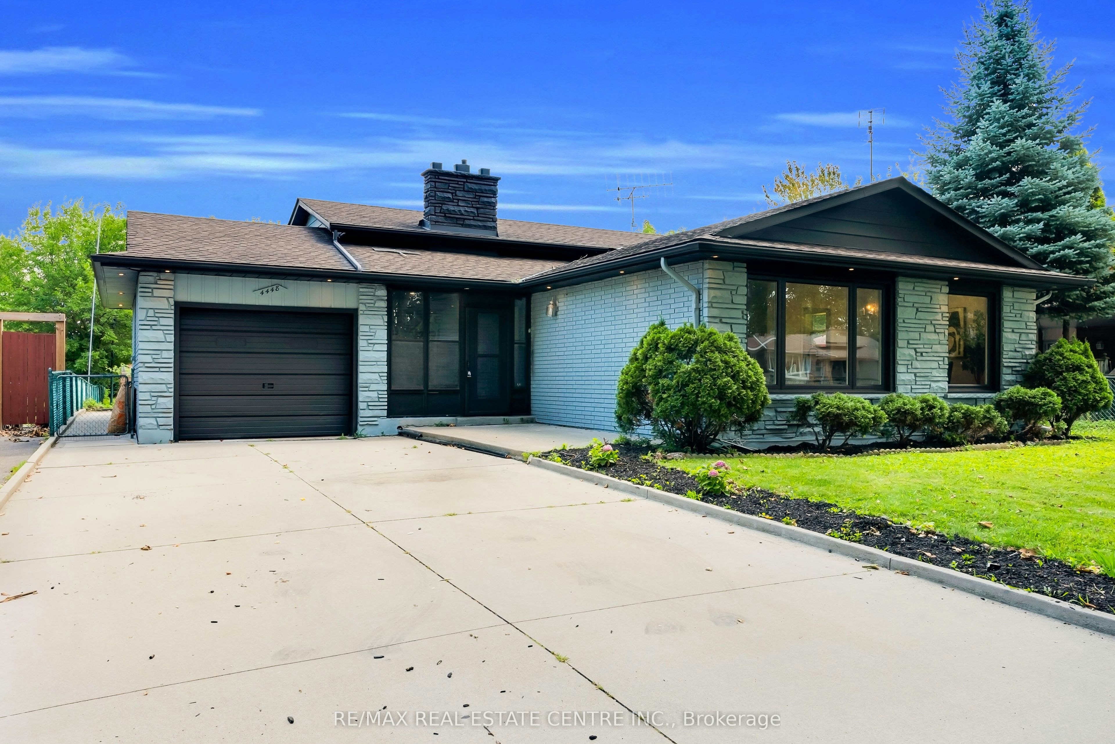 4448 Mitchell Avenue, Niagara Falls, ON, L2E 6R7