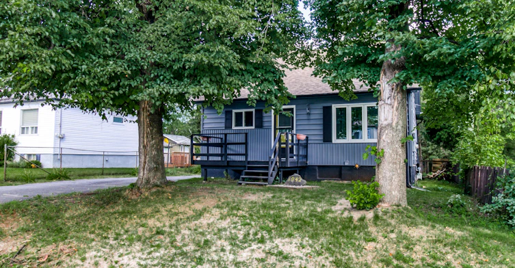 1942 Keen Street, Greater Sudbury, ON, P3B 1Y7 - 2