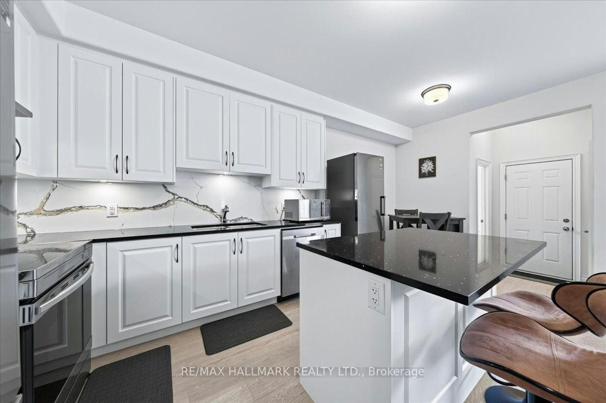 134-80 Marsh Avenue, Peterborough, ON, K9H 0J5 - 4