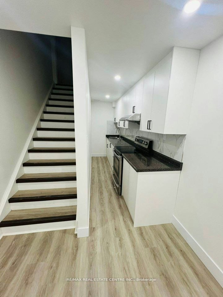 Basemen-3916 Auckland Avenue, London, ON, N6L 0J3 - 13