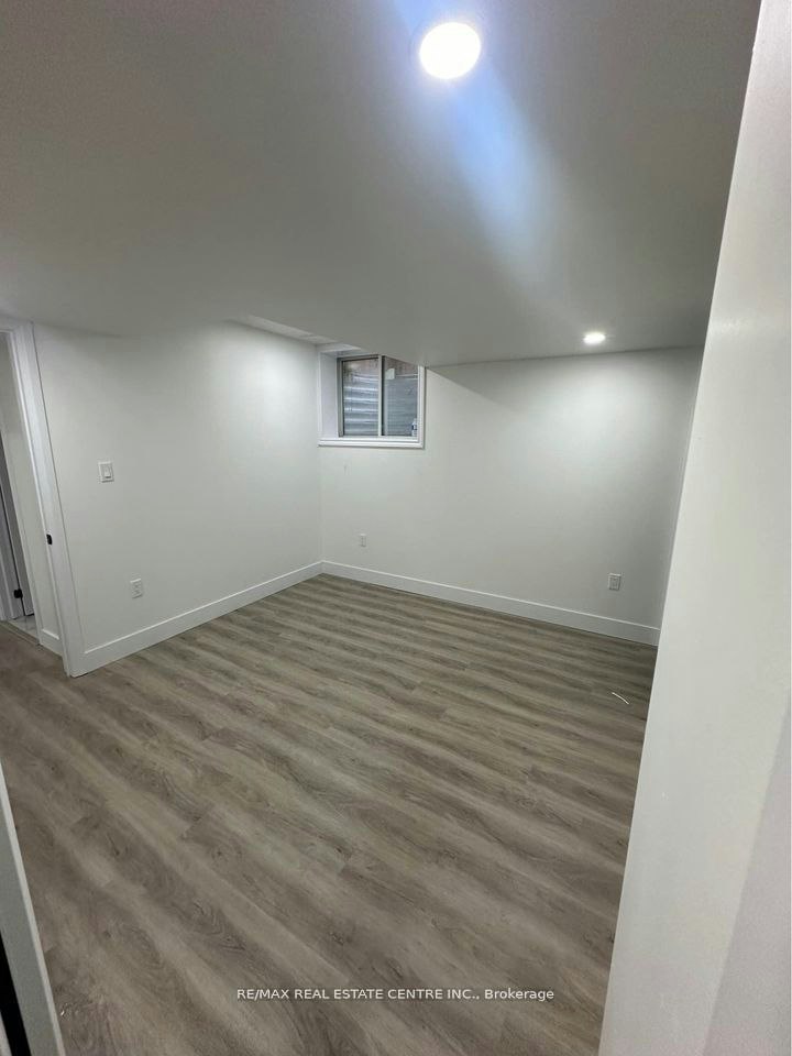 Basemen-3916 Auckland Avenue, London, ON, N6L 0J3 - 9