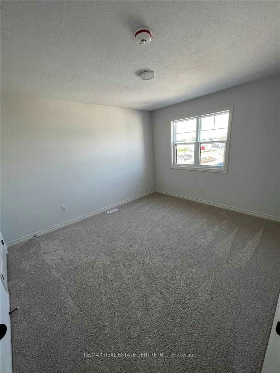 3916 Auckland Avenue, London, ON, N6L 0J3 - 4