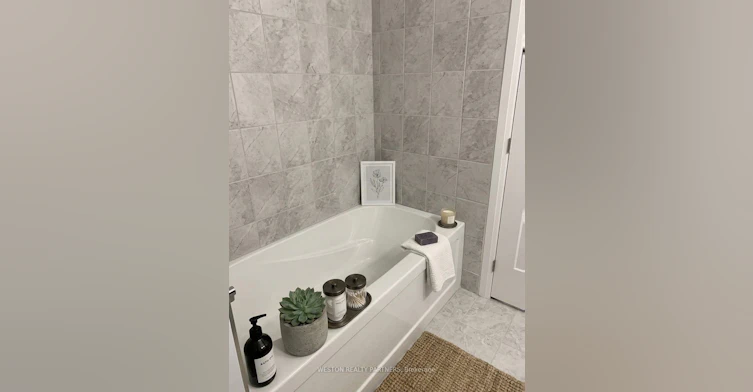 141-30 Times Square Boulevard, Hamilton, ON, L8J 0M1 - 9