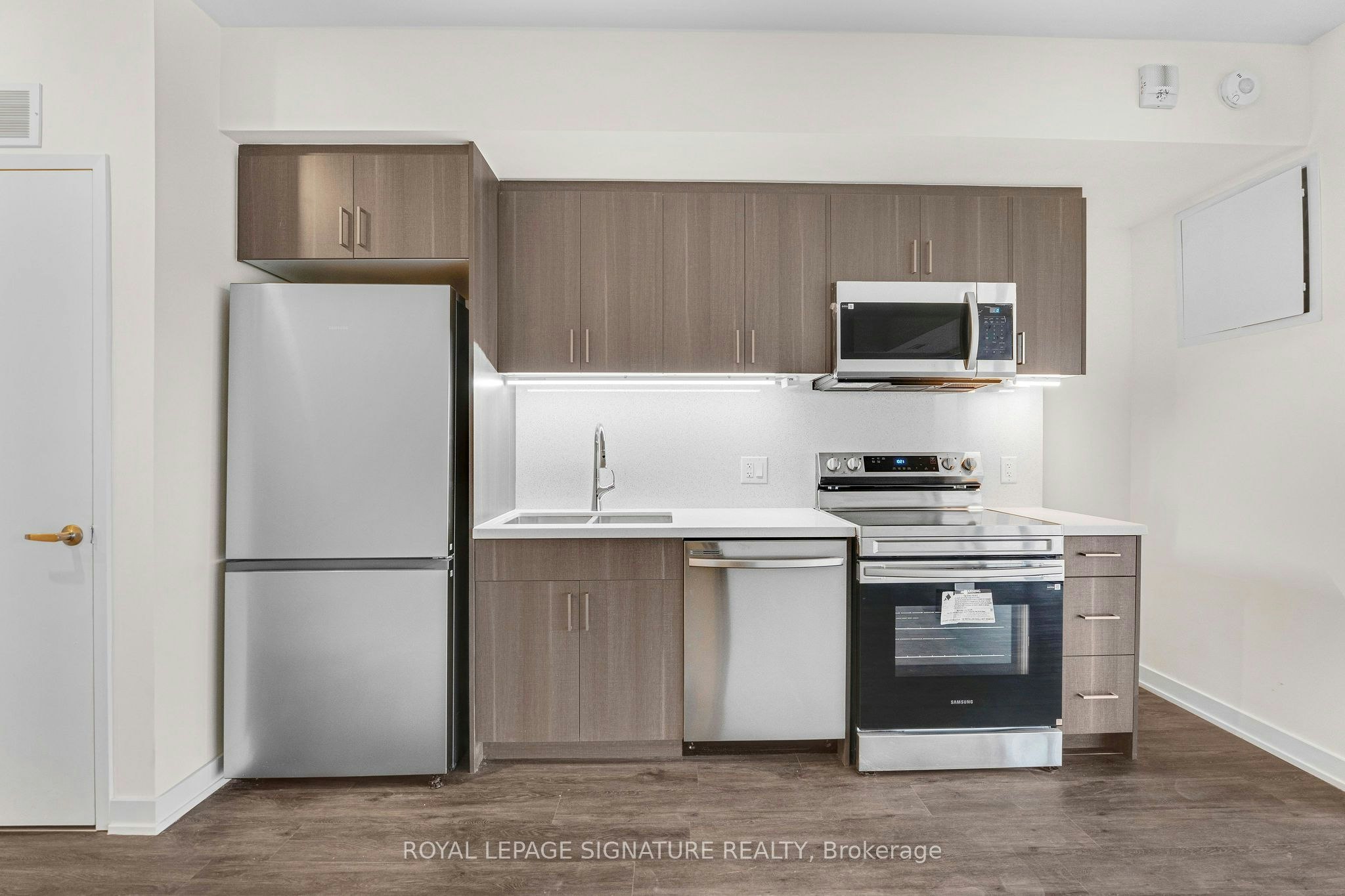 303-350 Prince Charles Drive S, Welland, ON, L3C 5A6 - 17