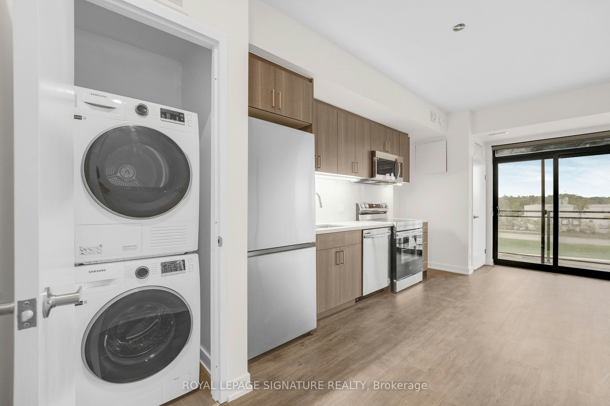 303-350 Prince Charles Drive S, Welland, ON, L3C 5A6 - 24
