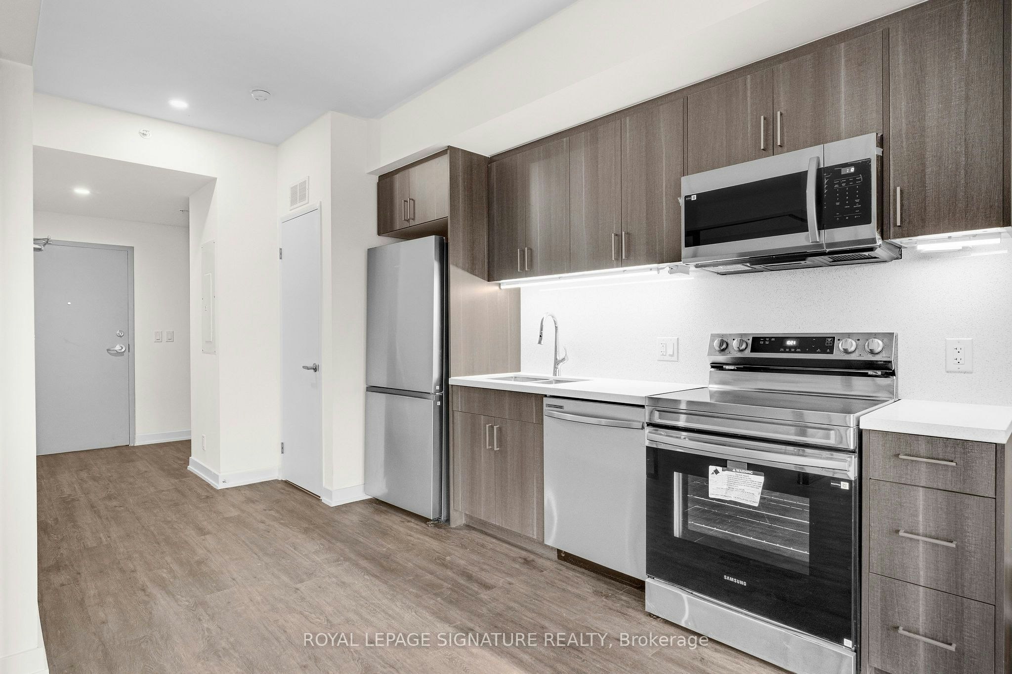 303-350 Prince Charles Drive S, Welland, ON, L3C 5A6 - 16