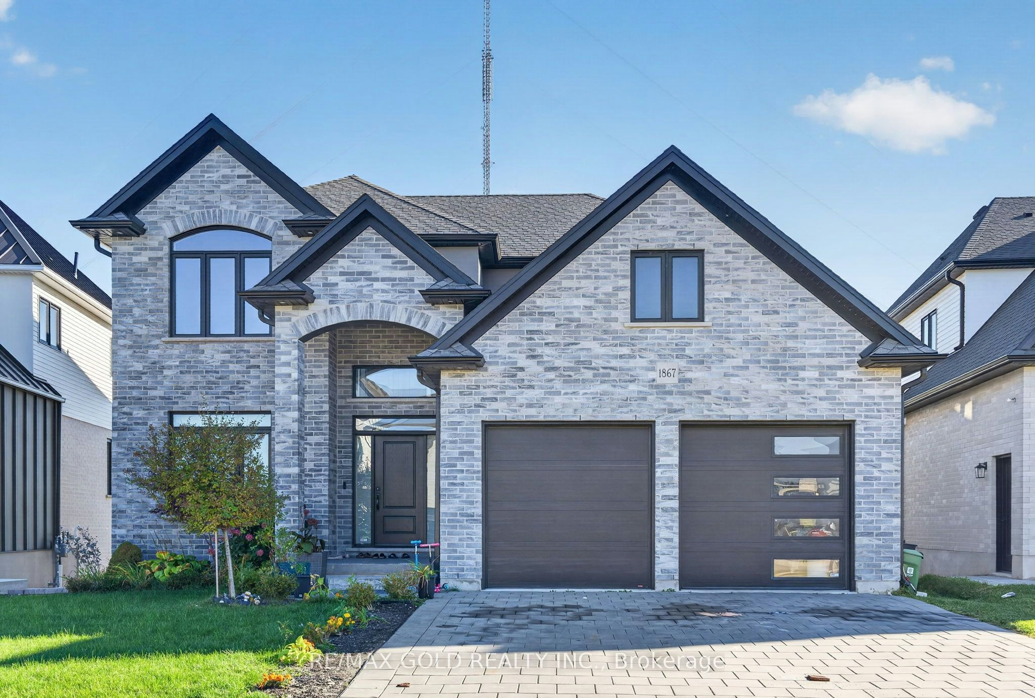 1867 Fountain Grass Drive, London, ON, N6K 0K6