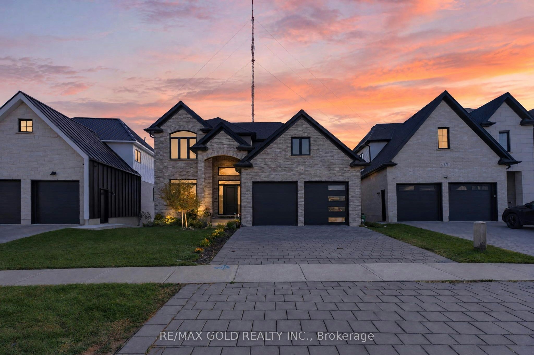 1867 Fountain Grass Drive, London, ON, N6K 0K6