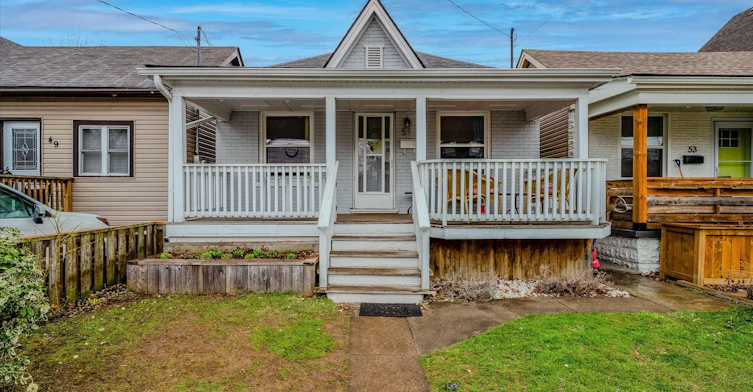 51 Fairview Avenue, Hamilton, ON, L8L 7B7