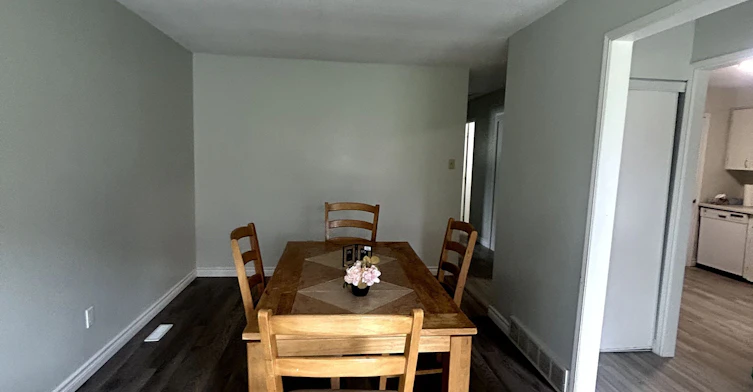 Upper-45 Scotchmere Crescent, London, ON, N6E 1Z9 - 2