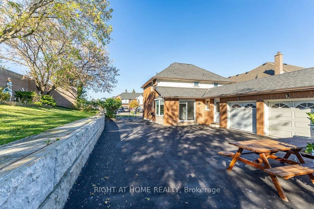 468 Dewitt Road, Hamilton, ON, L8E 5A5 - 38
