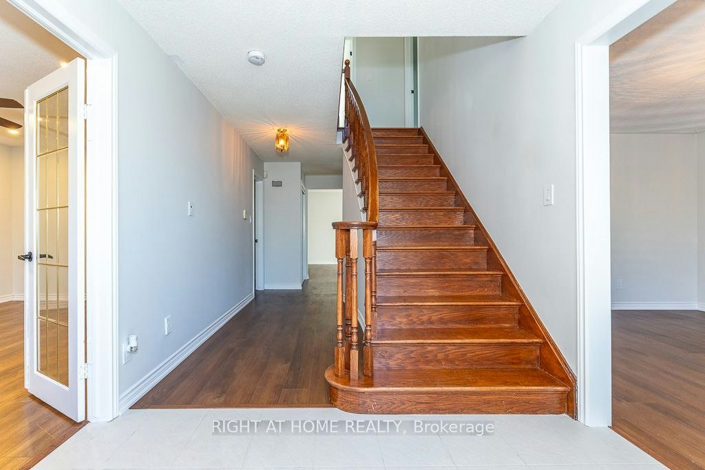 468 Dewitt Road, Hamilton, ON, L8E 5A5 - 3
