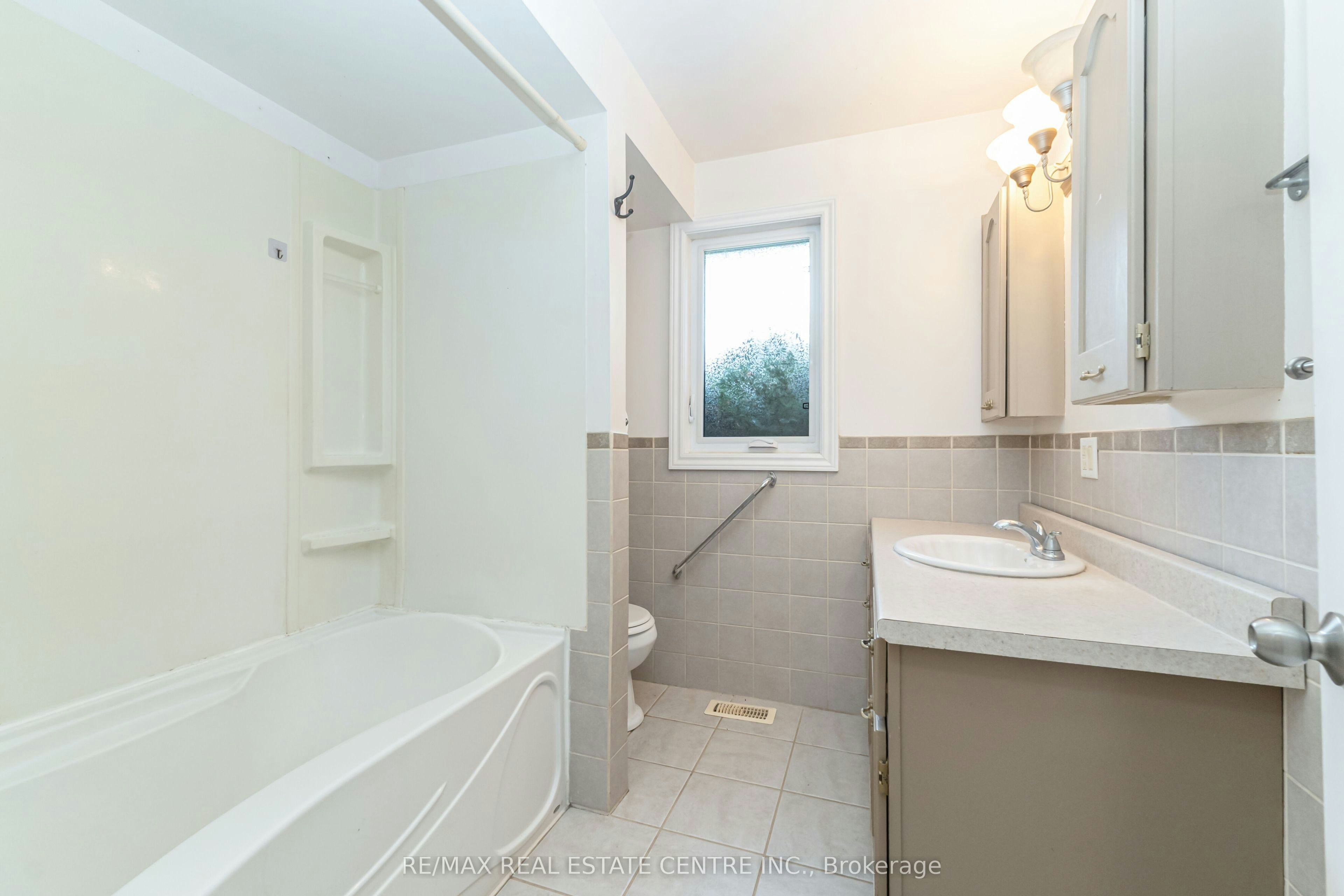 8438 Hwy 7 N/A, Guelph/Eramosa, ON, N0B 2K0 - 35