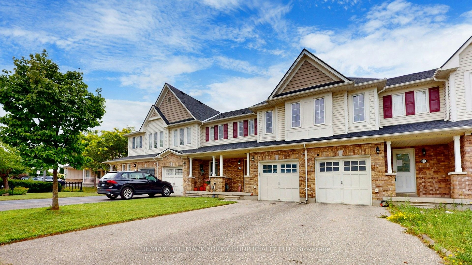 214 Blackburn Drive, Brantford, ON, N3T 0C4 - 2