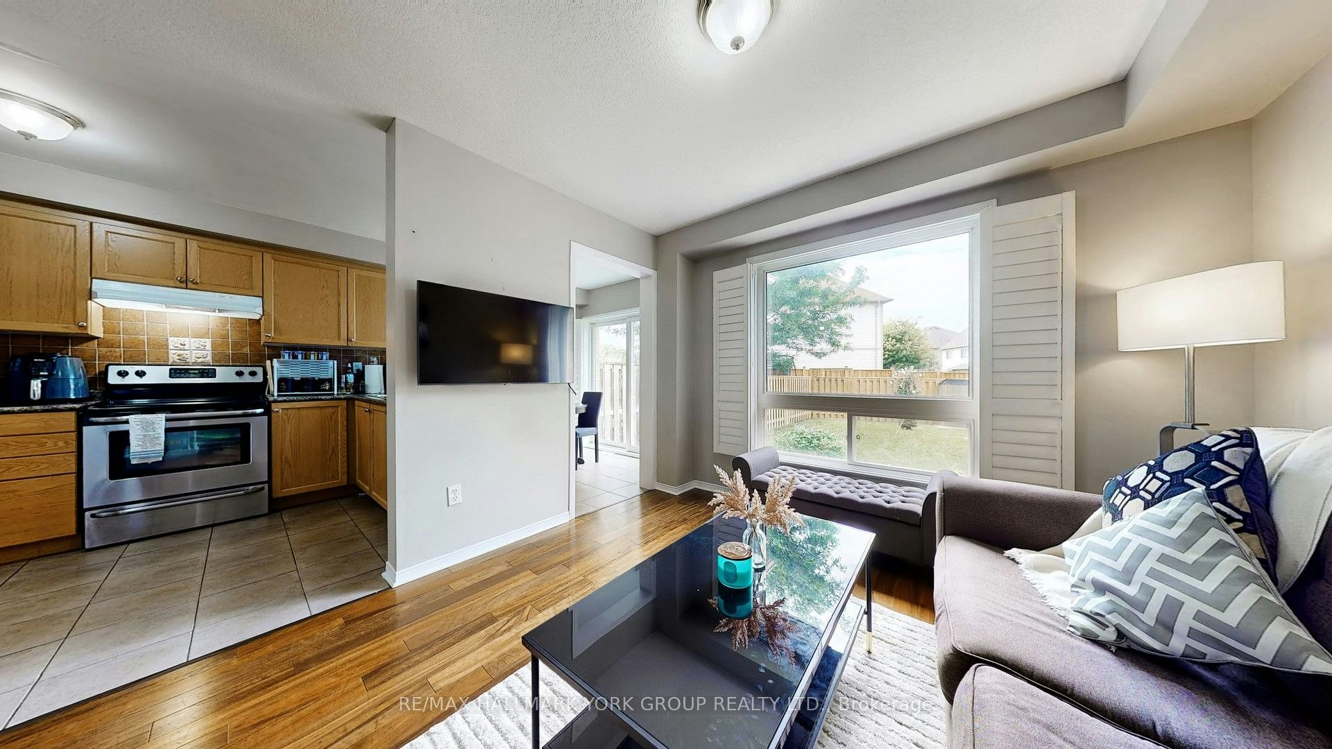 214 Blackburn Drive, Brantford, ON, N3T 0C4 - 8